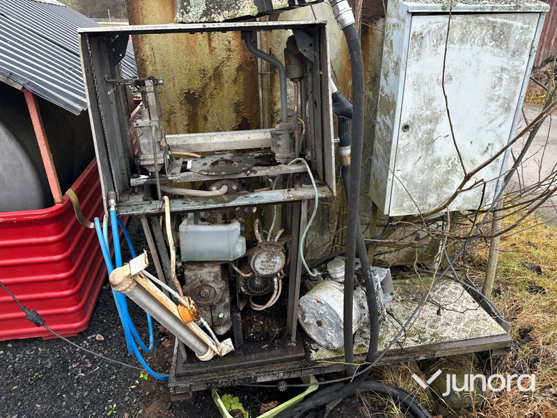 Dieseltank - med pump, 10 kubik