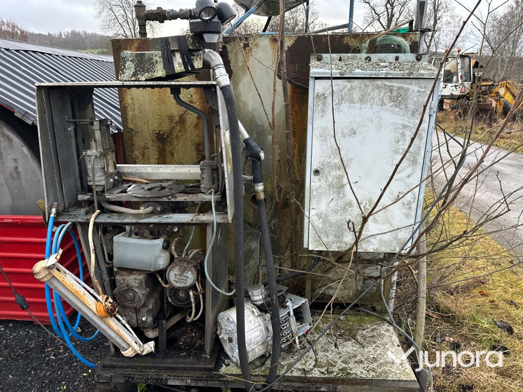Dieseltank - med pump, 10 kubik