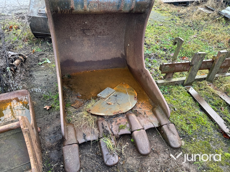 Grävskopa - tandad, S70