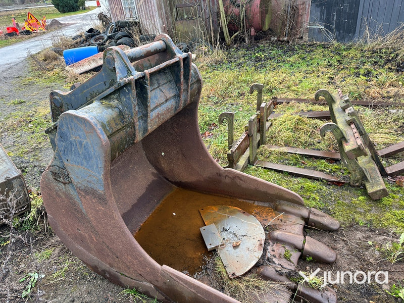 Grävskopa - tandad, S70