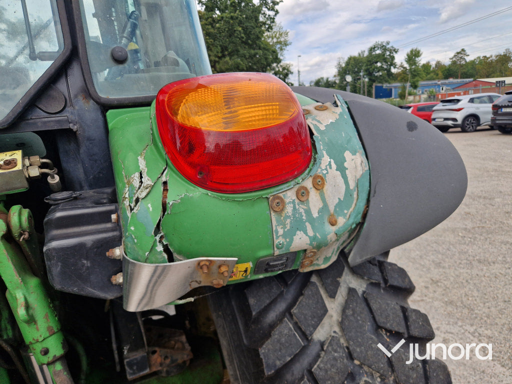 Traktor John Deere 5090 R