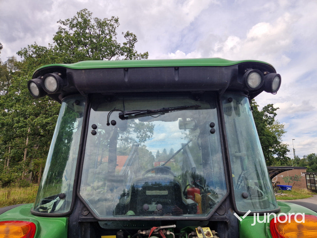 Traktor John Deere 5090 R