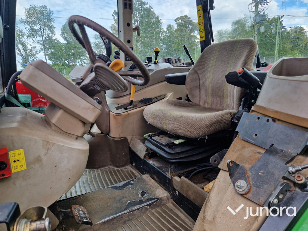 Traktor John Deere 5090 R