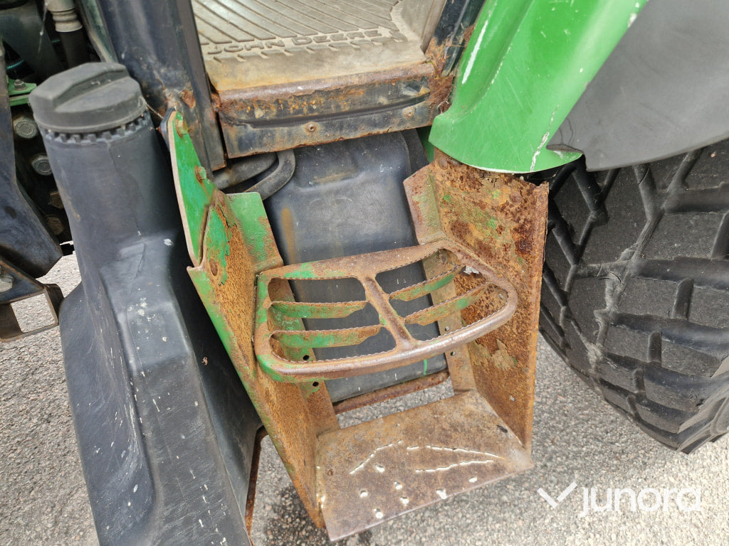 Traktor John Deere 5090 R