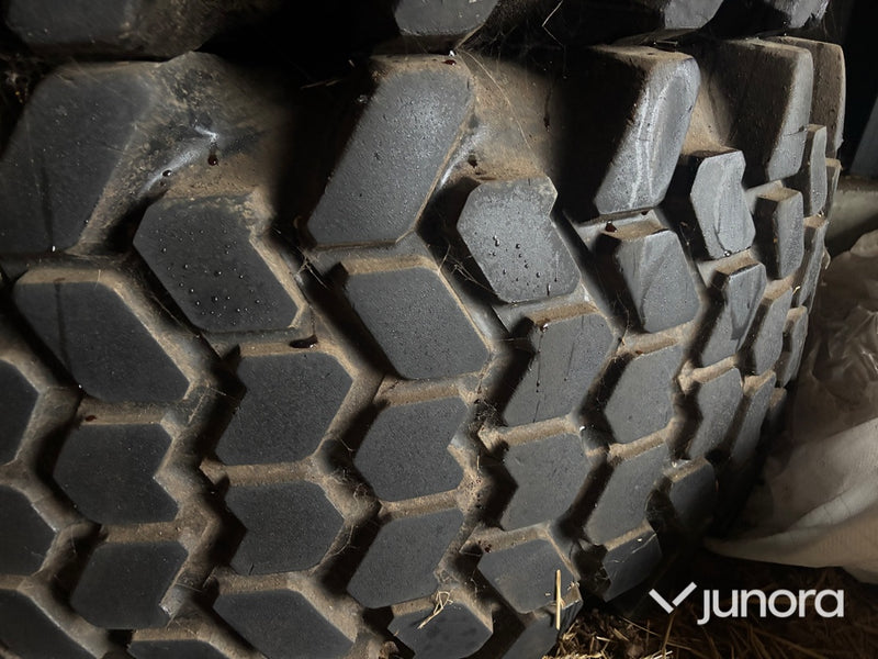 Däck - Trelleborg Industrail Tractor 459 620/60B34 (4st)