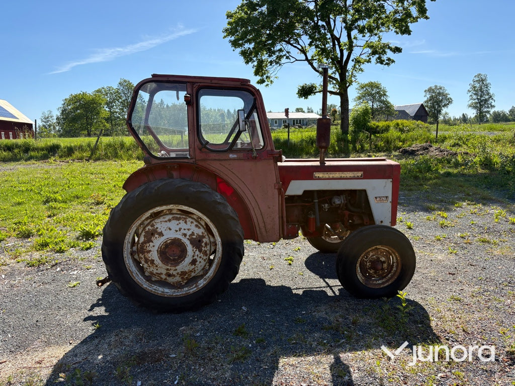 Traktor - McCormick, International 276