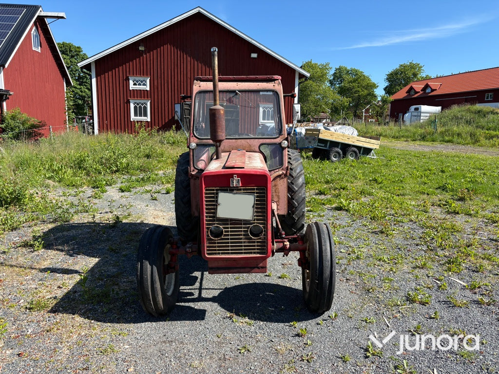 Traktor - McCormick, International 276