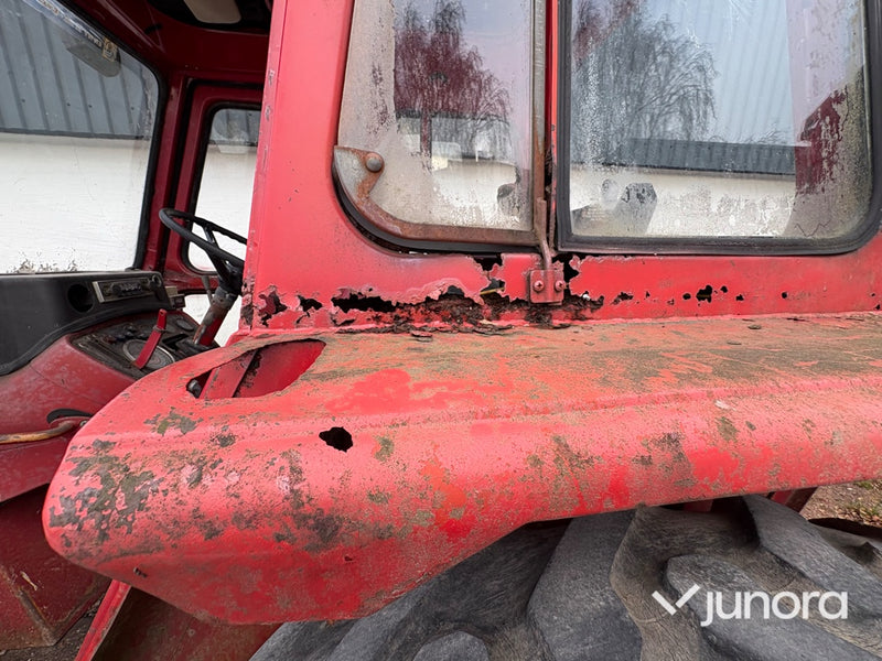 Traktor - Volvo BM 650T