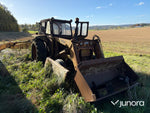 Traktorgrävare - 350 Boxer Haragrävare