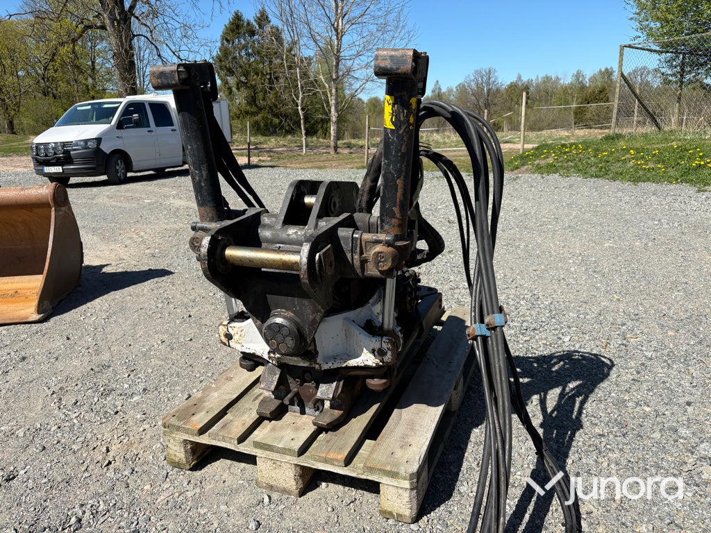 Tiltrotator - Engcon, EC214, S50