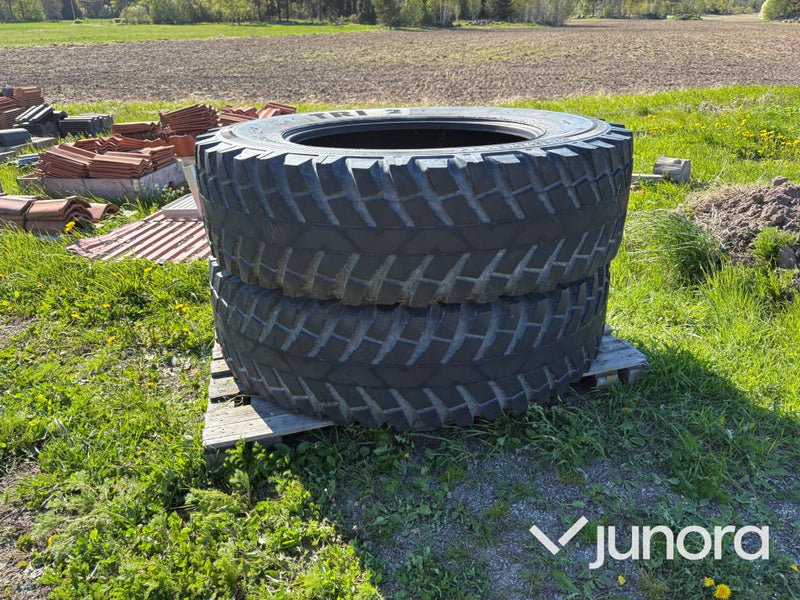 4 st Nokia TRI 2 Entreprenaddäck