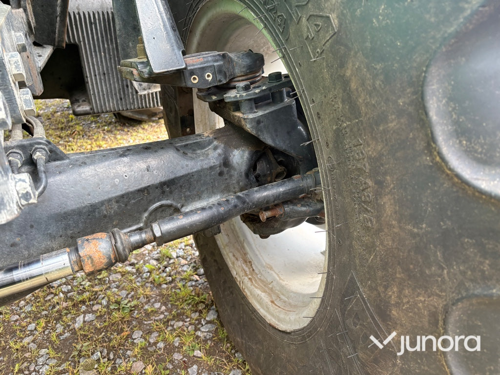 Traktor - Deutz-Fahr Agrotron K120 med lastare