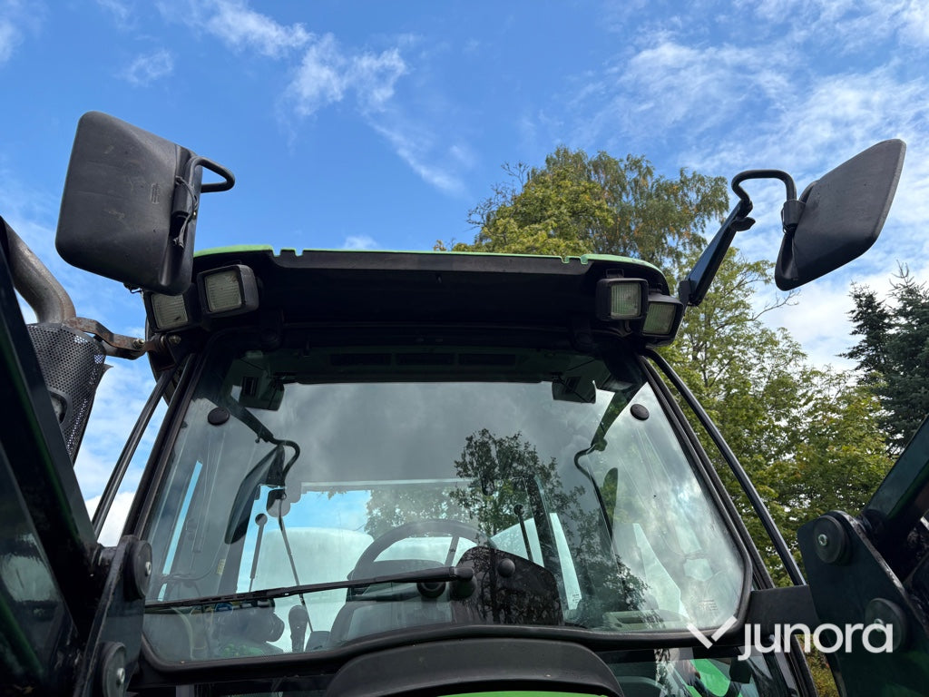 Traktor - Deutz-Fahr Agrotron K120 med lastare