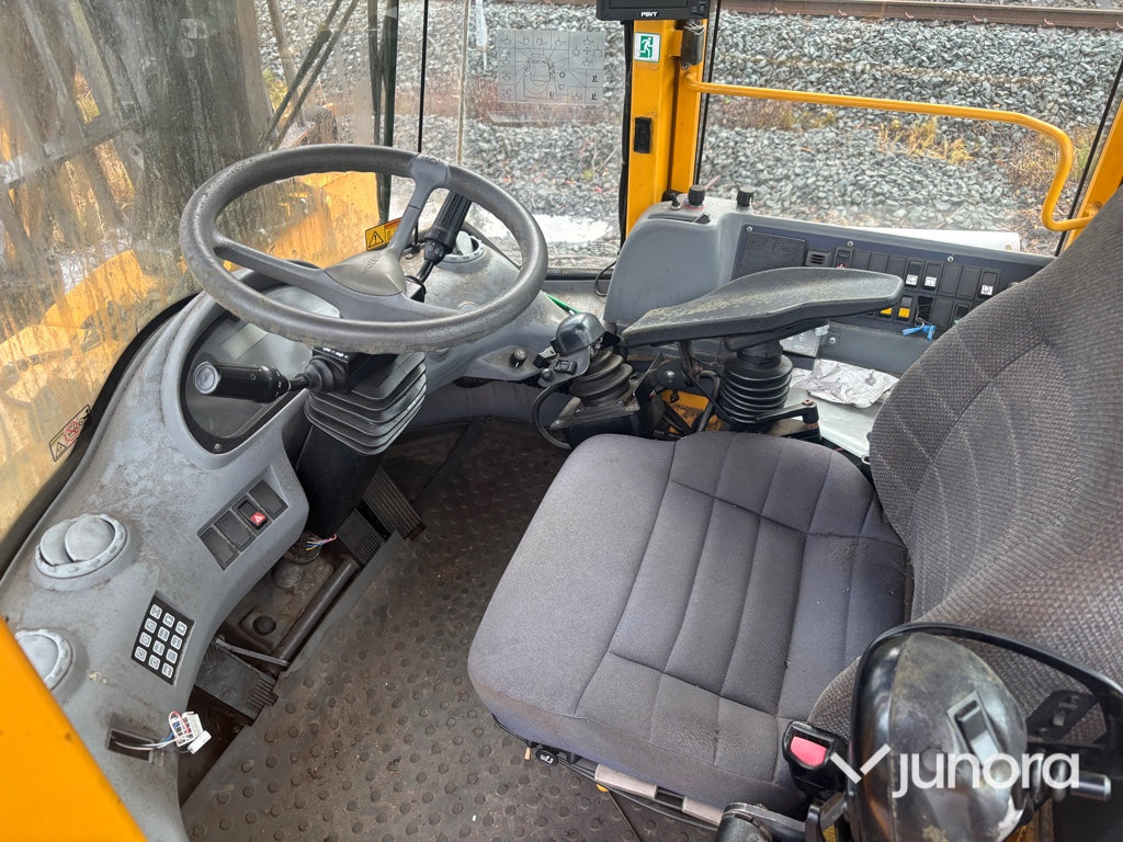 Hjullastare - Volvo, L180E, Med High-Lift