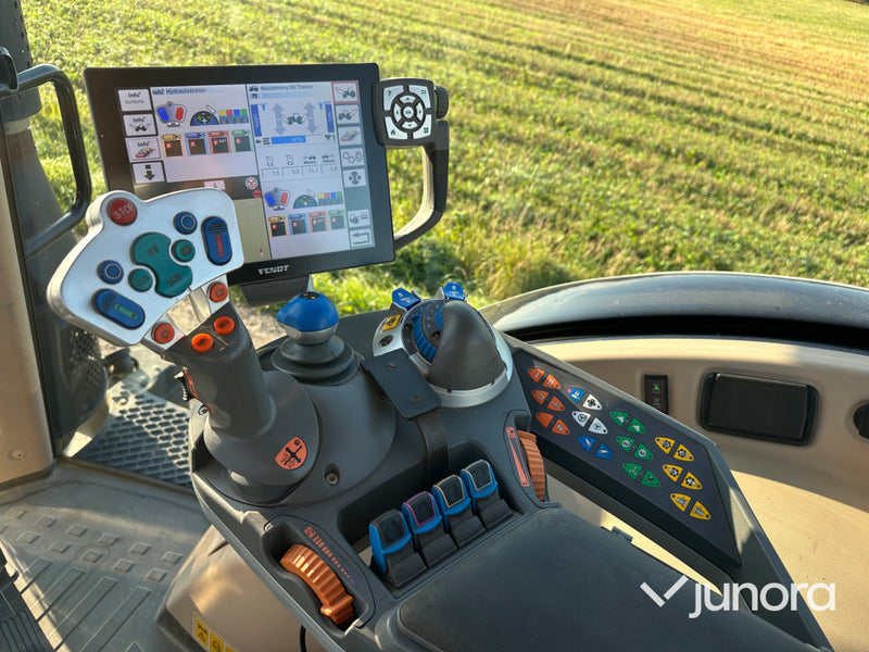 Fendt 724 vario med frontlyft & pto