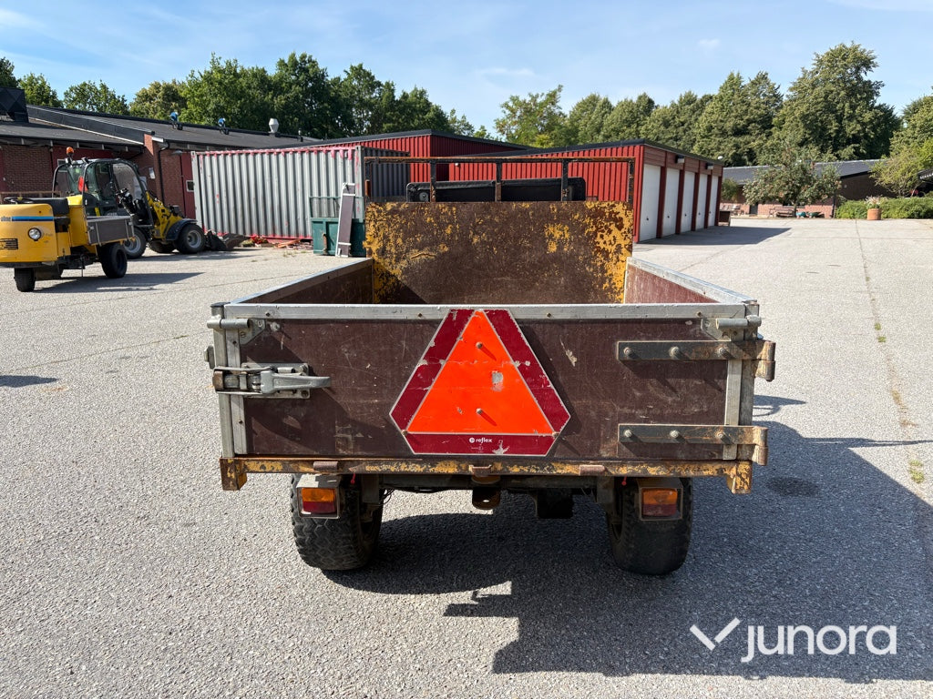 Eldriven flaktruck med trevägstipp – Alme TR10EL