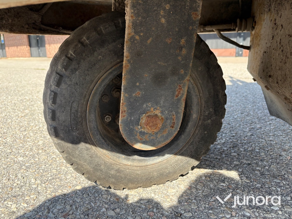 Eldriven flaktruck med trevägstipp – Alme TR10EL