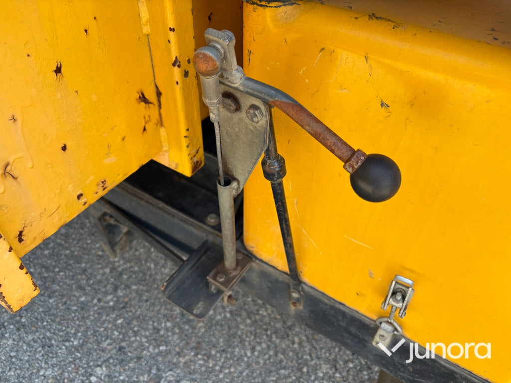 Eldriven flaktruck med trevägstipp – Alme TR10EL