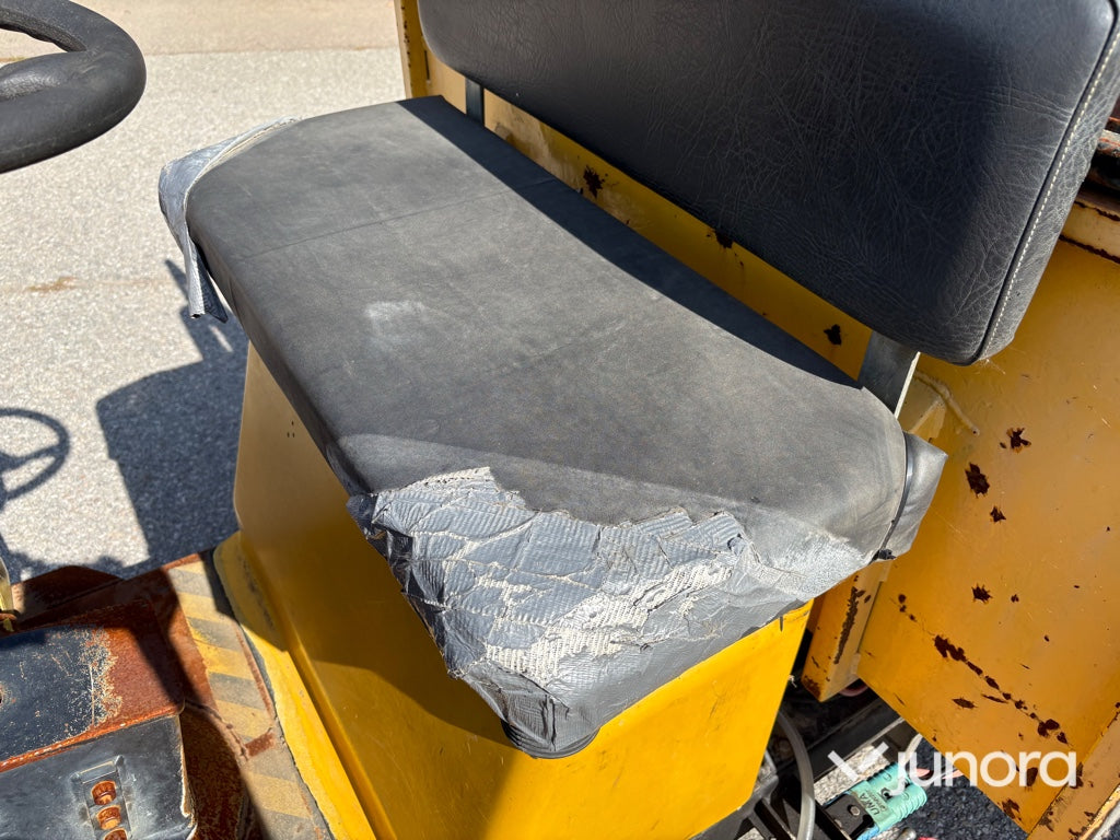 Eldriven flaktruck med trevägstipp – Alme TR10EL