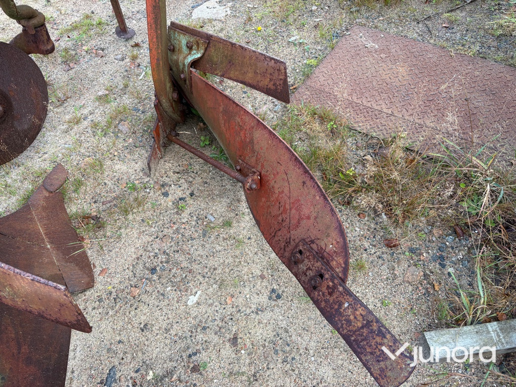 Plog Kverneland 3-skärig