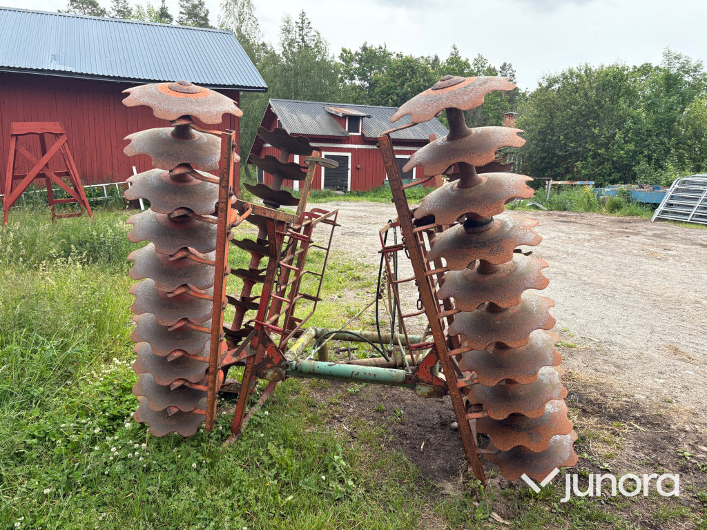 Skålsvans/Tallriksharv Kvernelands