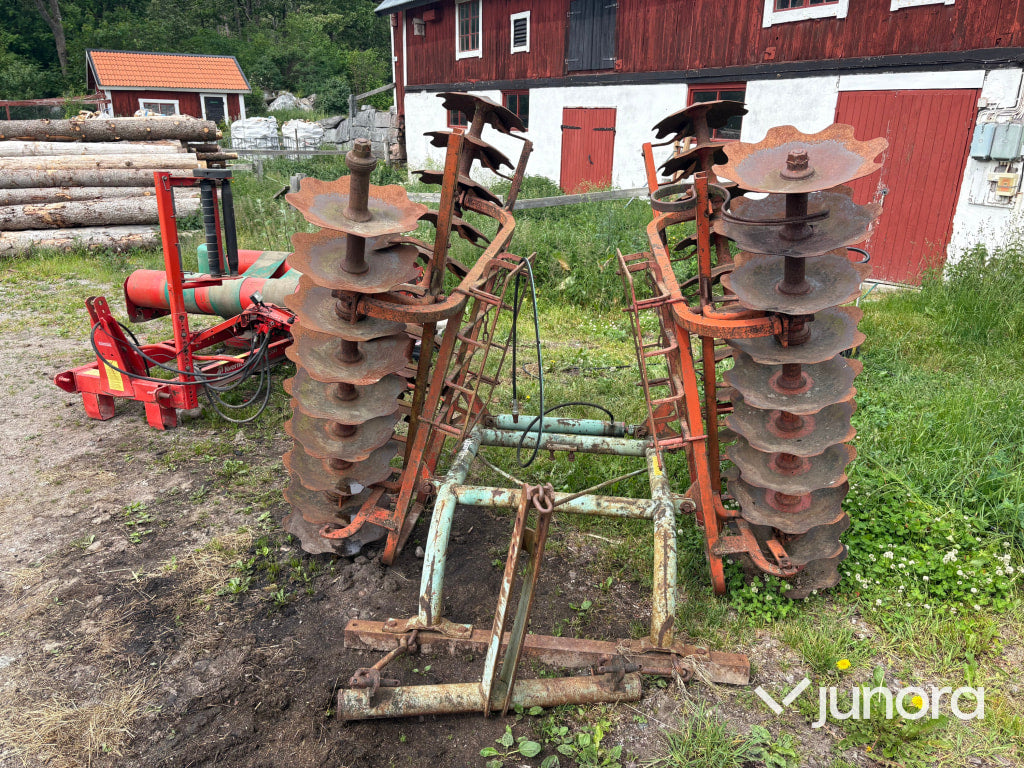 Skålsvans/Tallriksharv Kvernelands