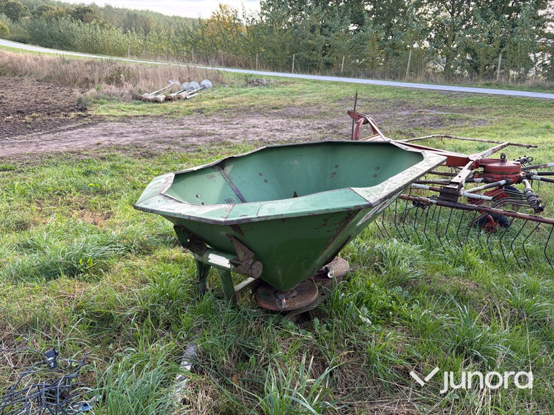Gödselspridare 600l