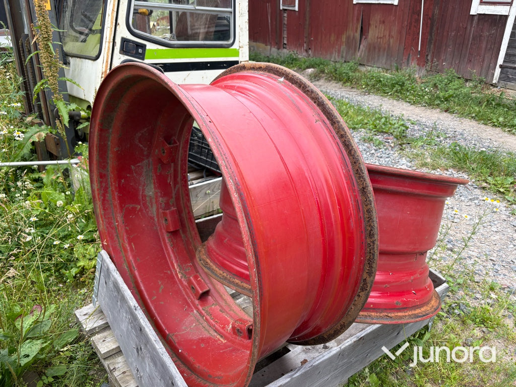 Fälgar till Volvo BM