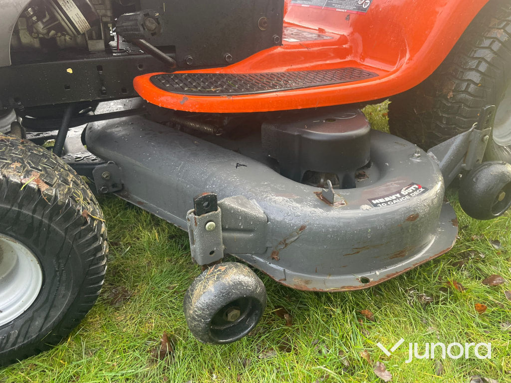 Åkgräsklippare - Husqvarna YTH2148