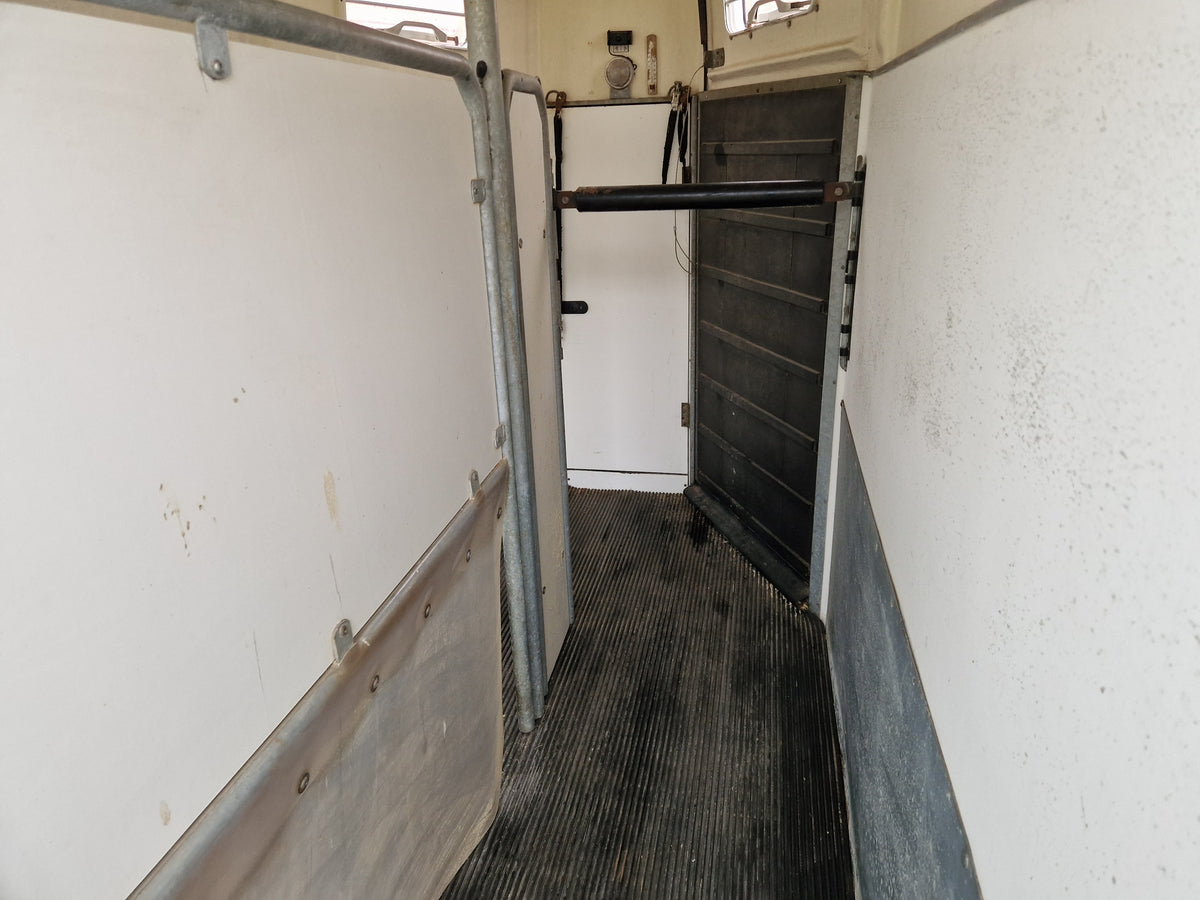 Hästsläp Star Trailer Safir