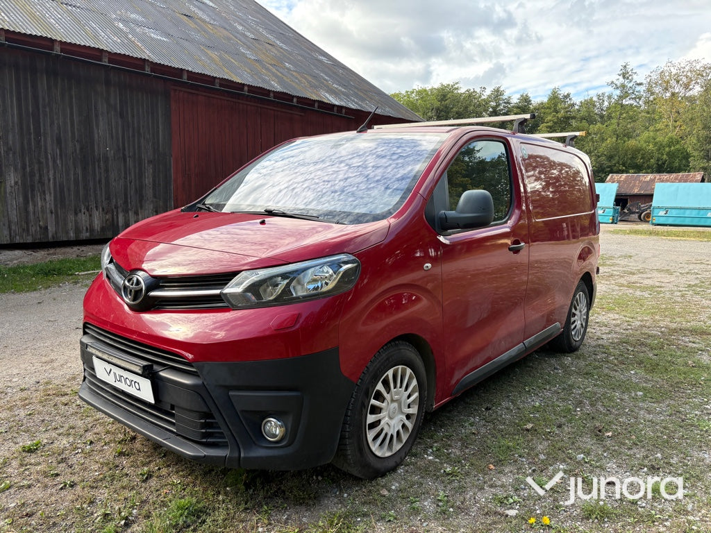 Skåpbil Toyota Proace