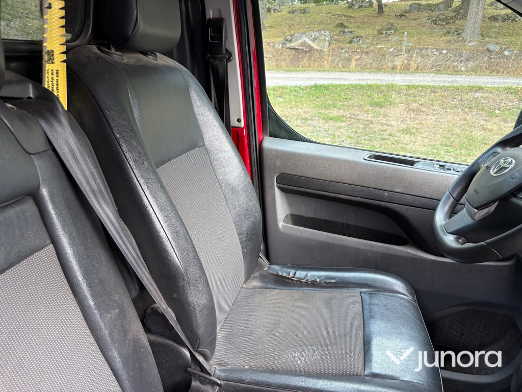 Skåpbil Toyota Proace