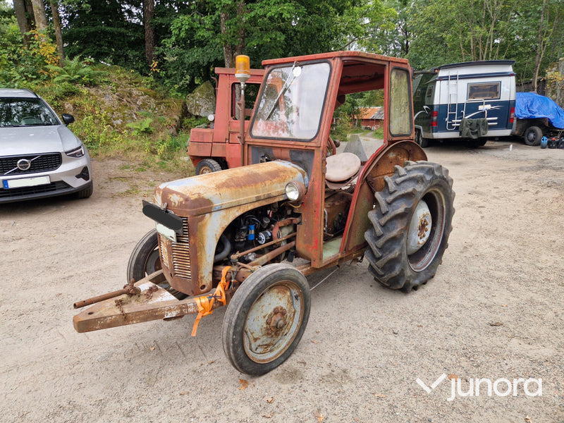 Veterantraktor Ferguson Grålle TEA 20 B