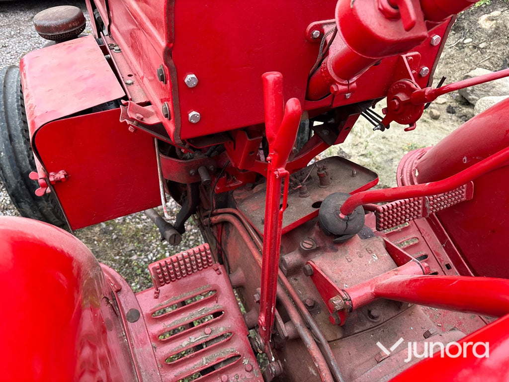 Traktor - Volvo, T31