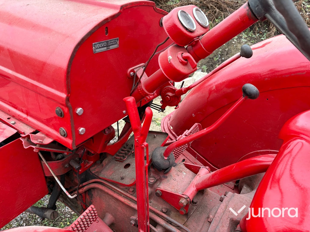 Traktor - Volvo, T31
