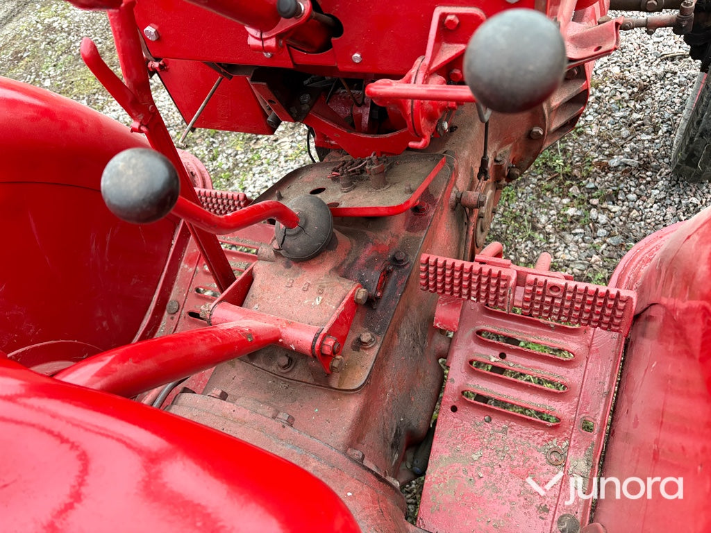 Traktor - Volvo, T31