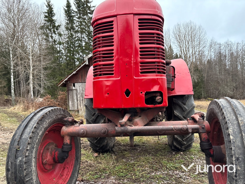 Traktor - Volvo, T31