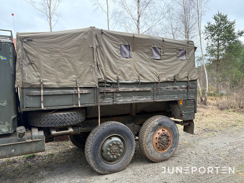 Militär lastbil Volvo TL 31