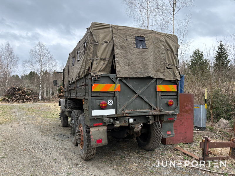 Militär lastbil Volvo TL 31