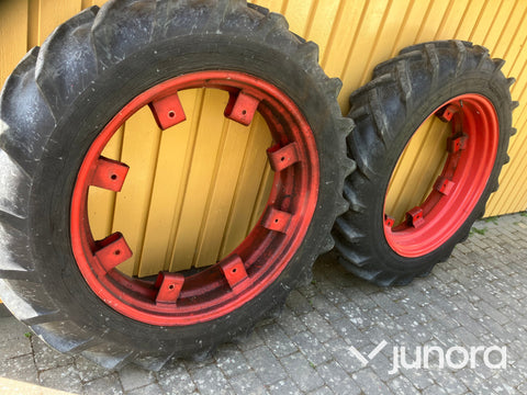 Bakhjul traktor 12,4/11-36