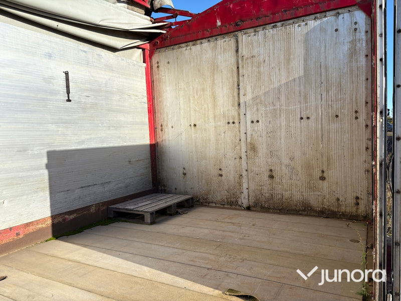 Aluminiumflak - Med hydrauliskt tak