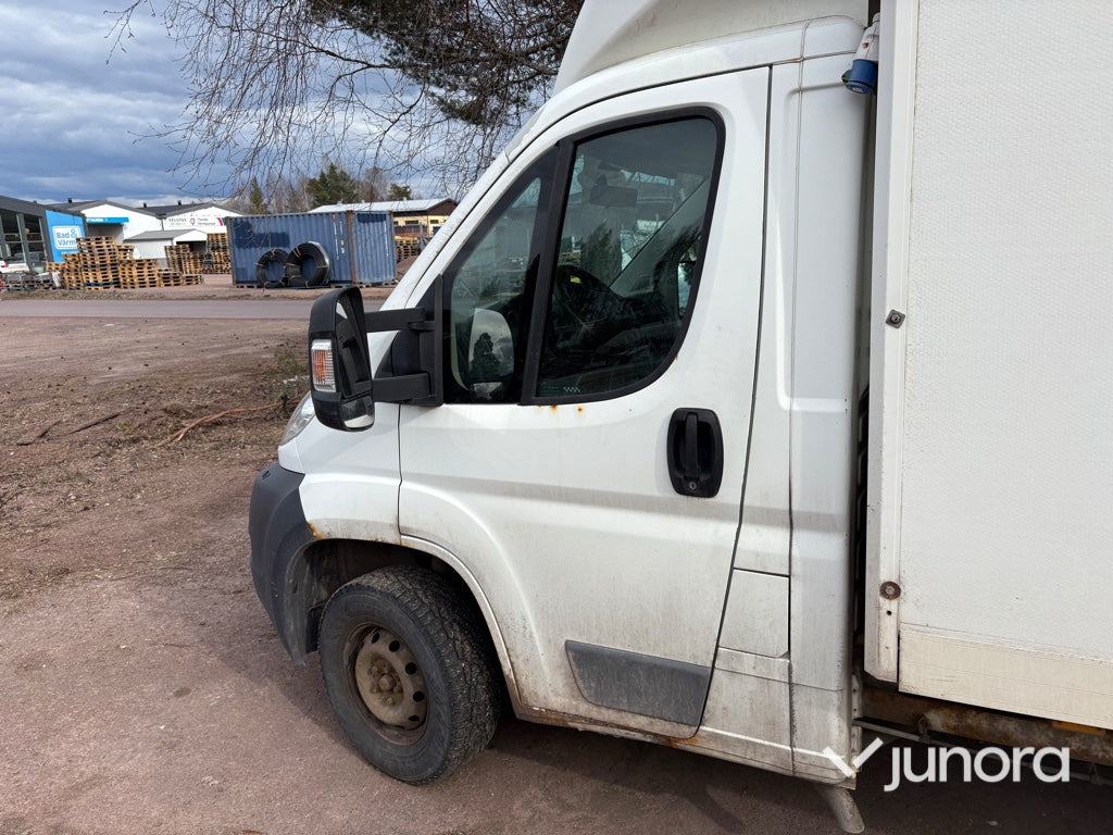 Skåpbil - Peugeot Boxer 2.2 HDi 150