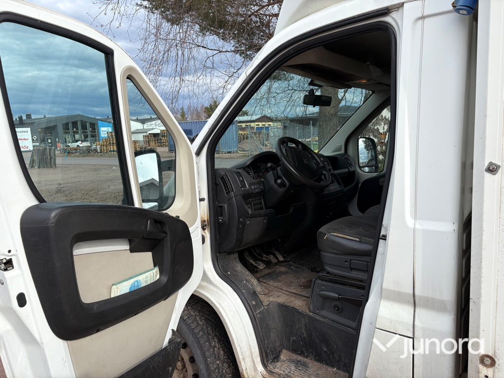 Skåpbil - Peugeot Boxer 2.2 HDi 150