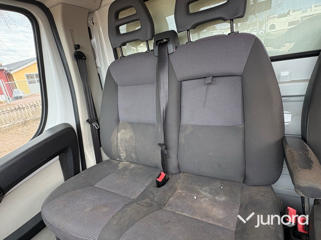 Skåpbil - Peugeot Boxer 2.2 HDi 150