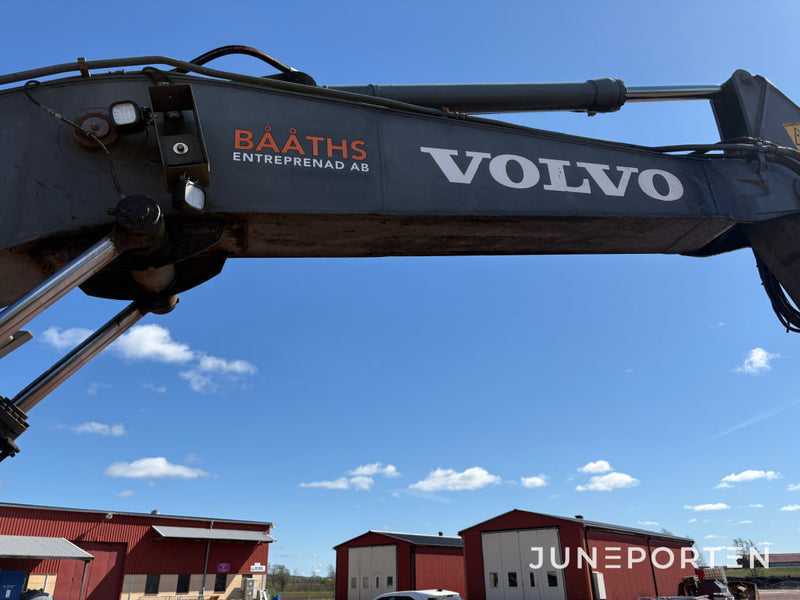 Grävmaskin Volvo EC 210B LC