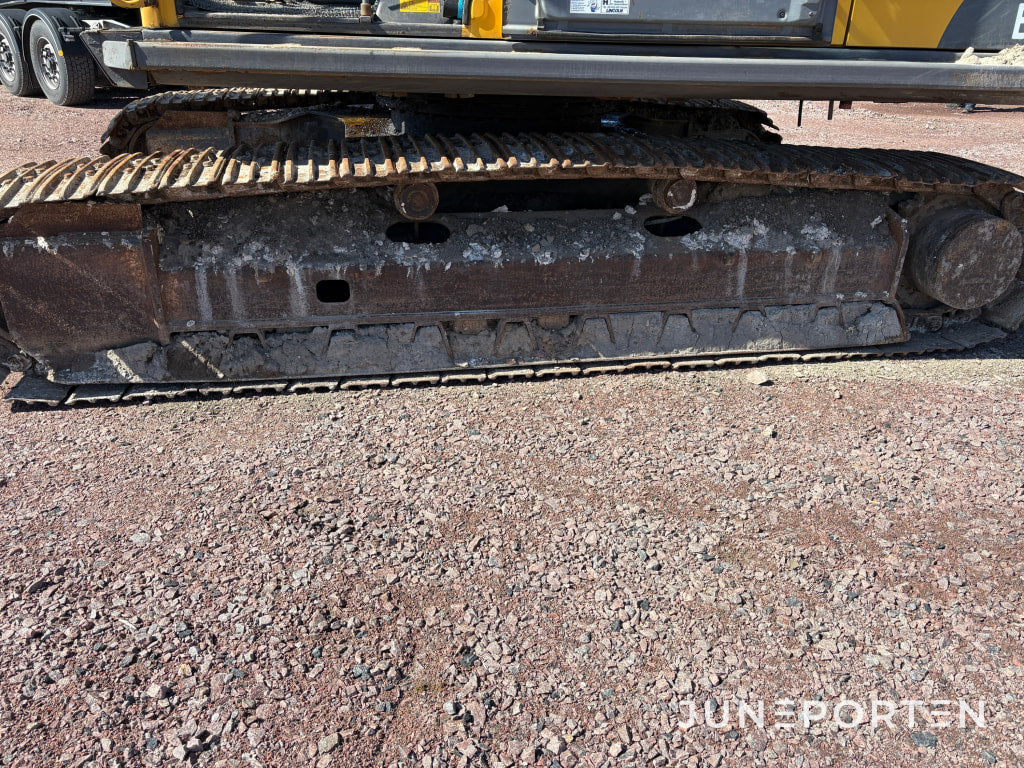 Grävmaskin Volvo EC 210B LC