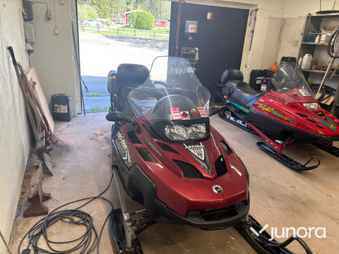 Snöskoter SKI-DOO Expedition