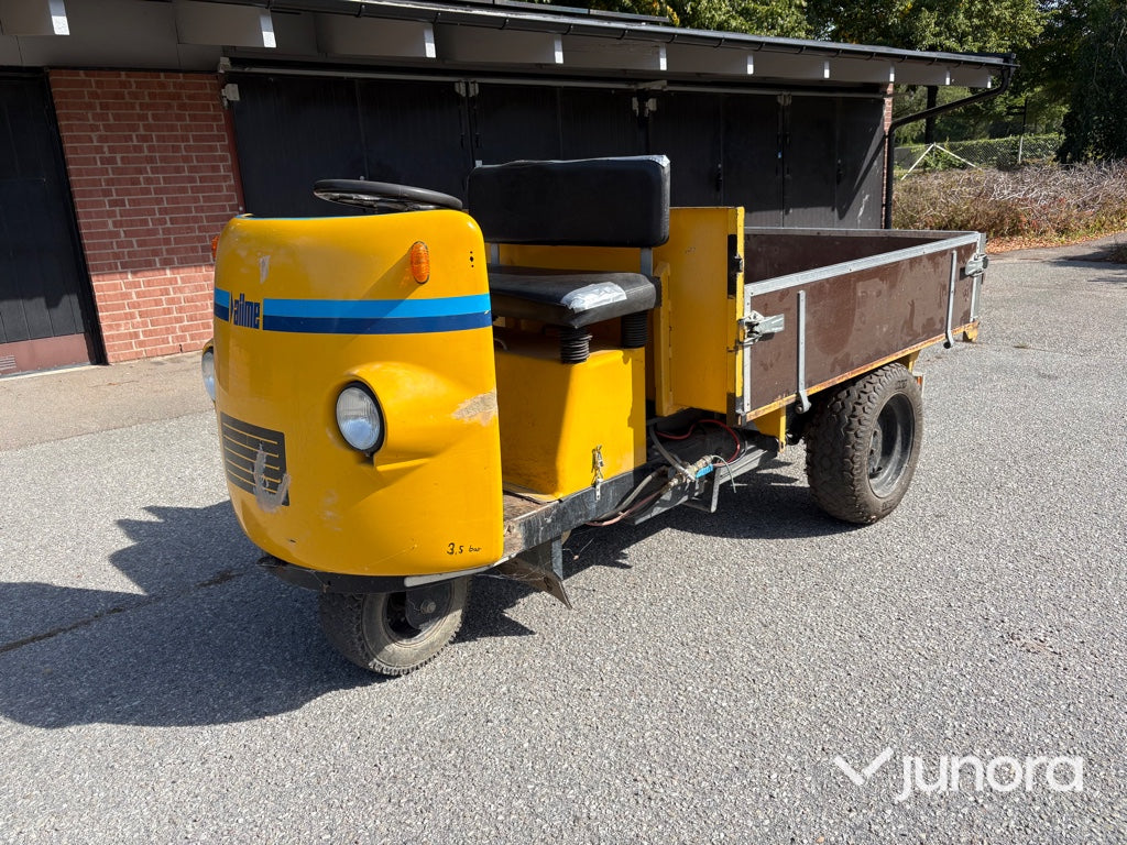 Eldriven flaktruck med trevägstipp – Alme TR10EL