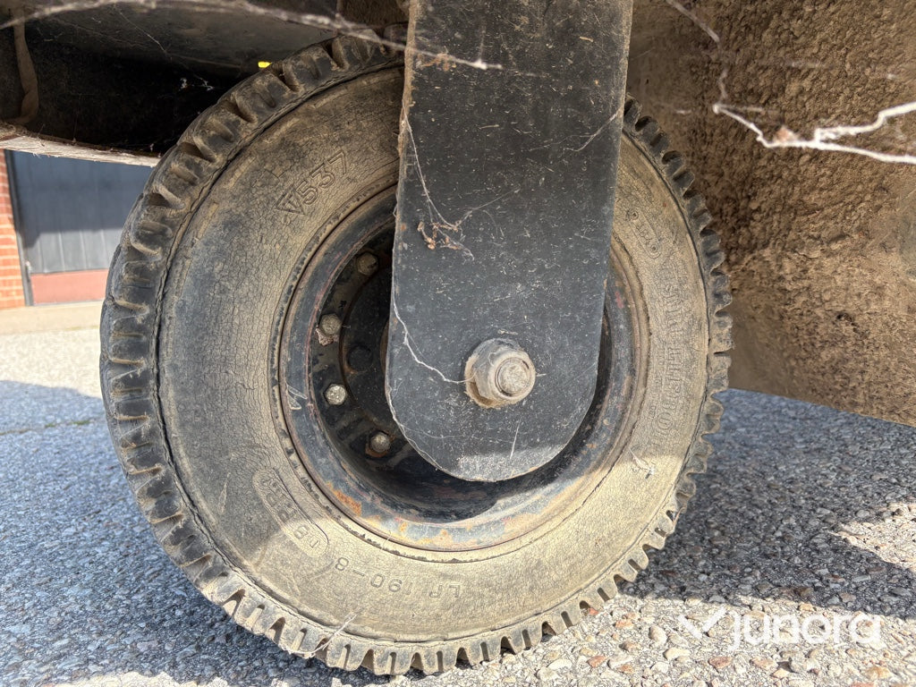 Eldriven flaktruck med trevägstipp – Alme TR10EL