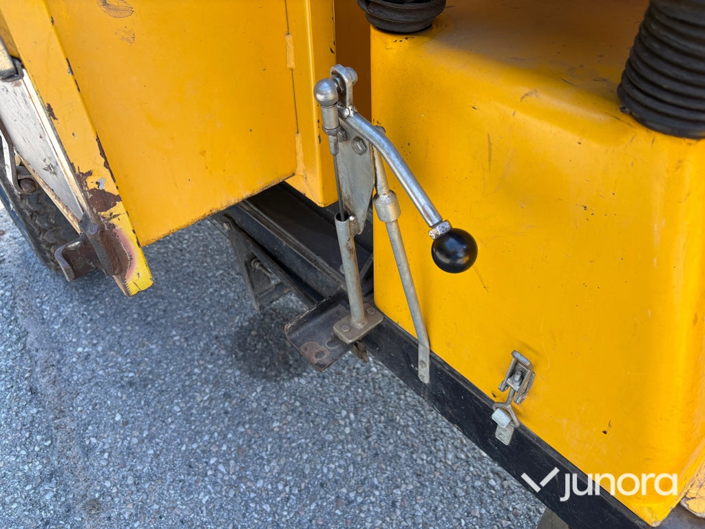 Eldriven flaktruck med trevägstipp – Alme TR10EL